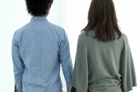 夫婦の背中